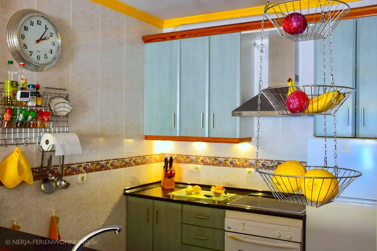 Komfortable Ferienwohnung Erste Strandreihe Playa Burriana Nerja 0*,