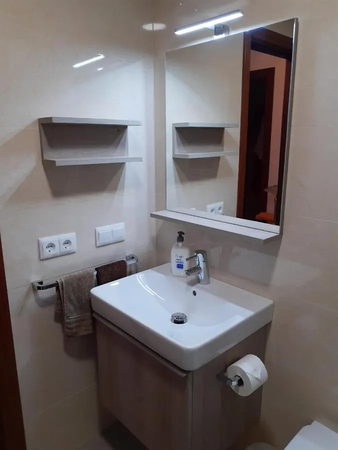 Komfortable Ferienwohnung Erste Strandreihe Playa Burriana Nerja Apartment