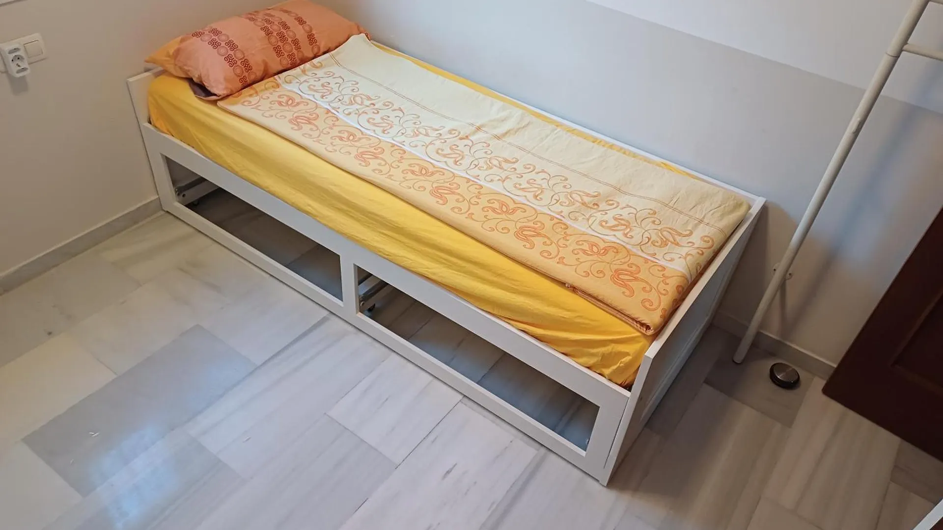 Komfortable Ferienwohnung Erste Strandreihe Playa Burriana Nerja Spain